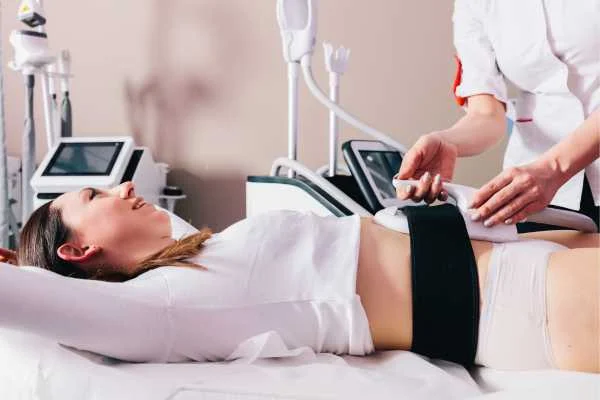 woman having body sculpting to help improve her body image and her mental health Sunbury